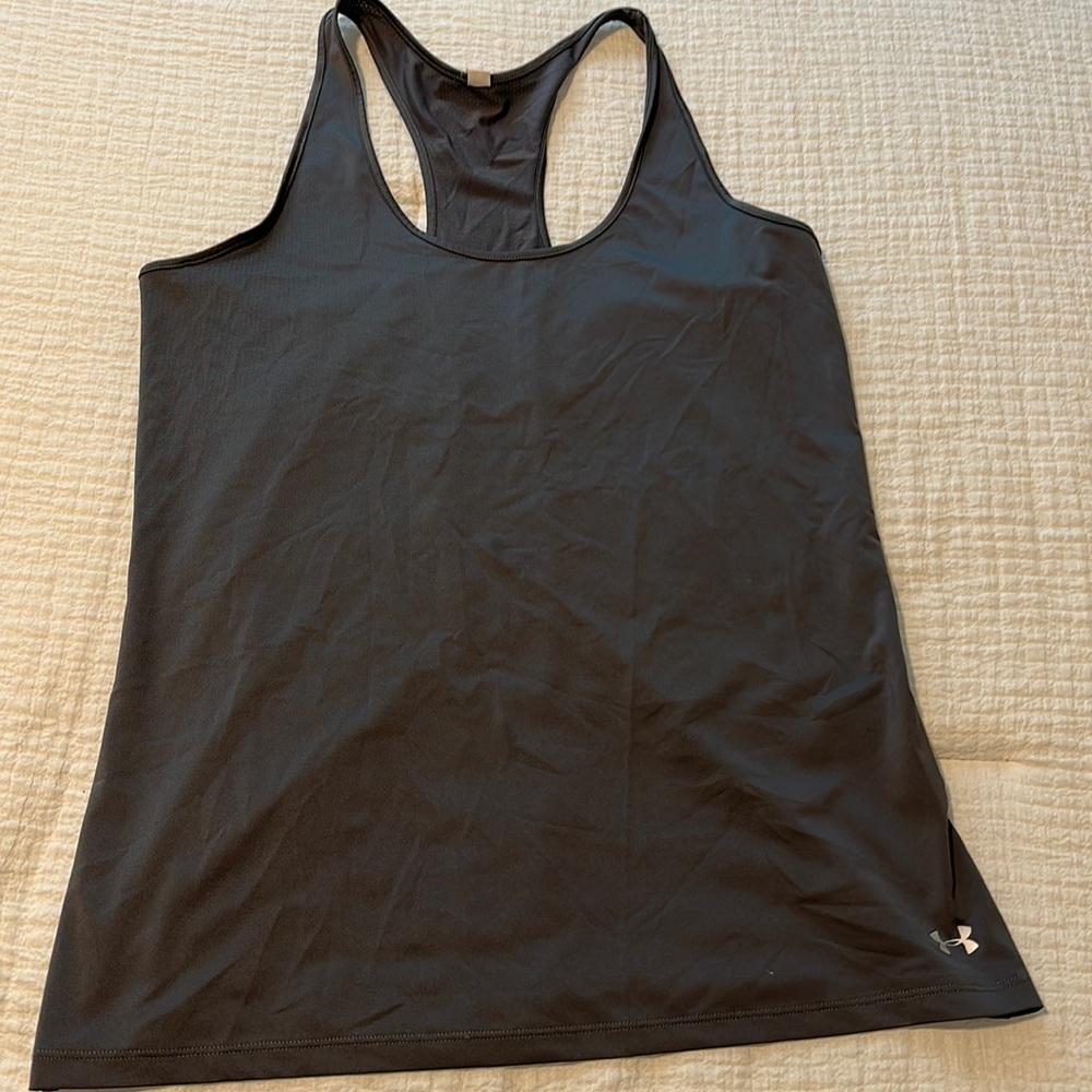 Women’s workout tank top